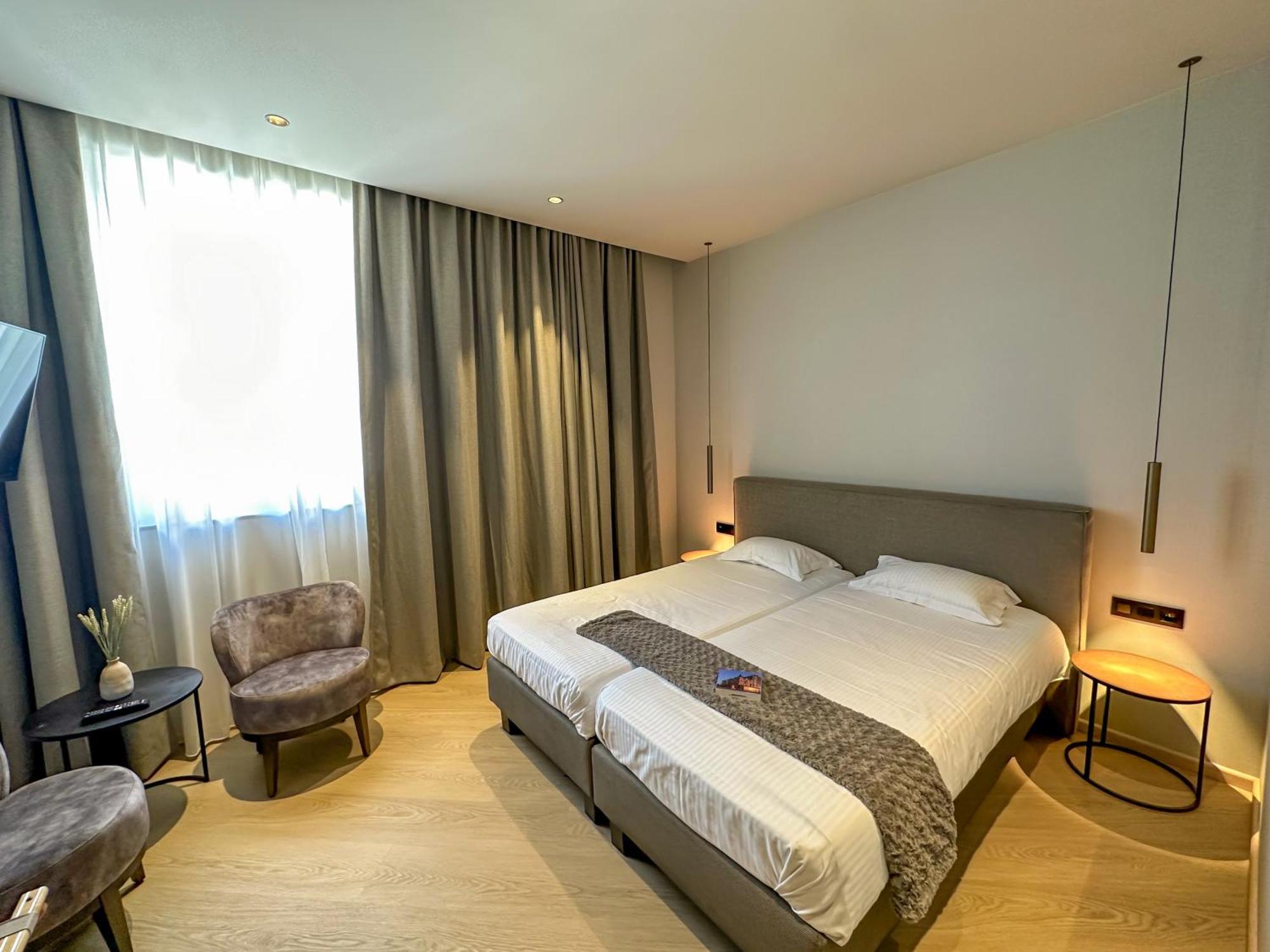 Hotel Villa Select เดอปาน ภายนอก รูปภาพ