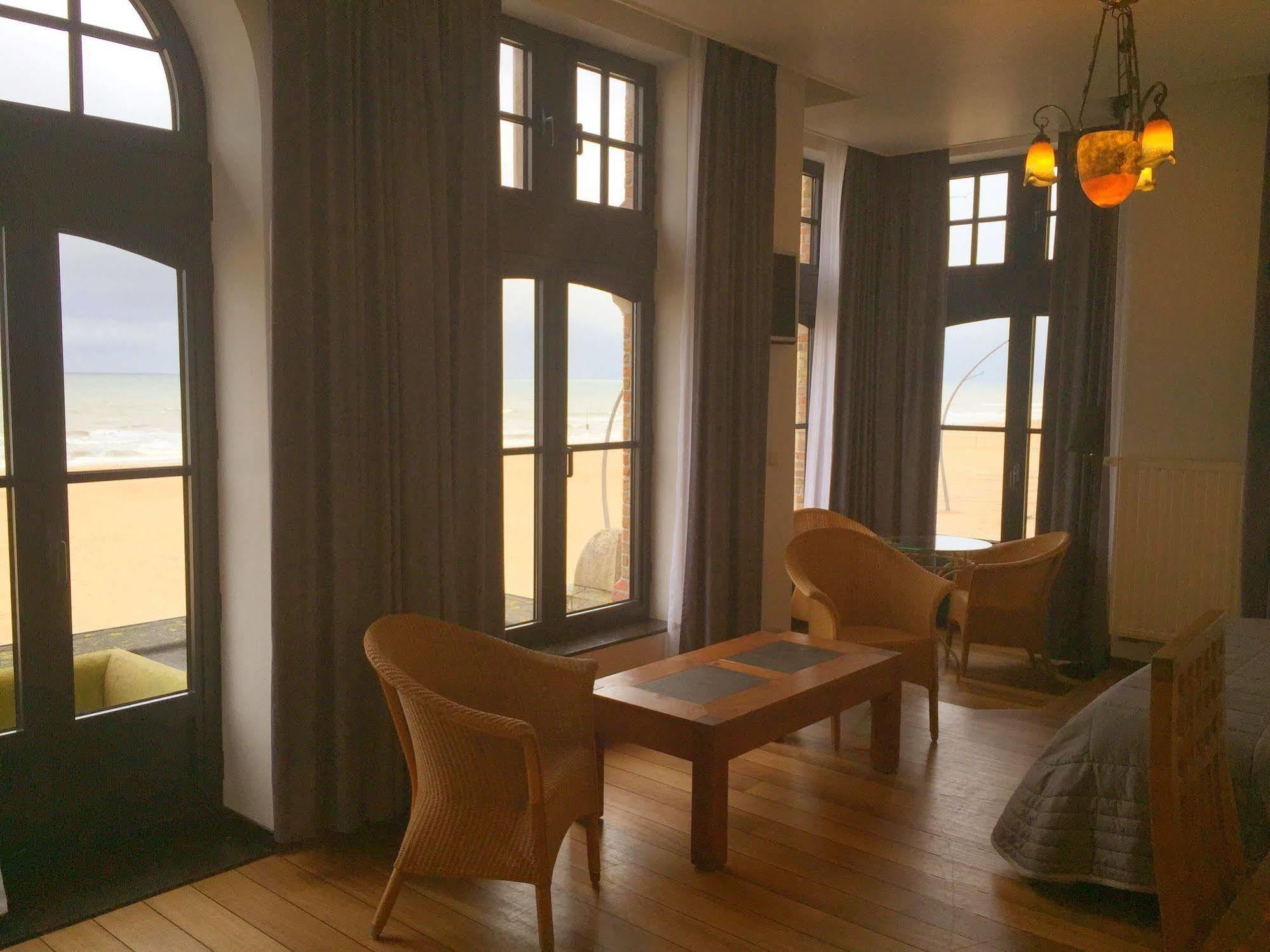 Hotel Villa Select เดอปาน ภายนอก รูปภาพ